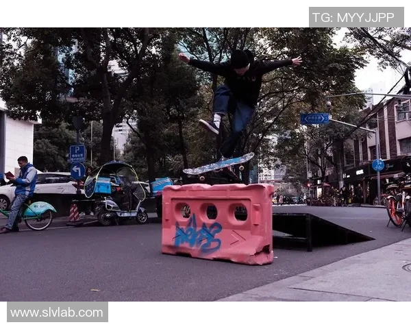 上海滑板队快攻革新之路:技术与战术的完美结合与未来展望